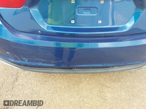 2019 Chevrolet Malibu RS z VIN 1G1ZG5ST2KF214312, wystawiony jako IAAI lot #43234853 z przebiegiem 139 114 mil mil oraz . Historia ofert i sprzedaży dostępna na DreamBid. Obrazek 22.