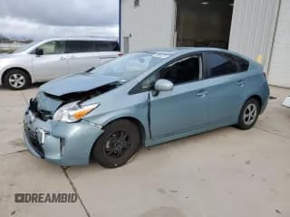 ✅ 2014 Toyota Prius Two • VIN: JTDKN3DU8E1811121 • Лот: 89806515. Опубликован ранее на Copart с пробегом 97 028 миль. Бесплатный доступ к архиву аукционных продаж из США и подробный отчёт об истории автомобиля на DreamBid. Изображение 1.