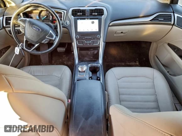 ✅ 2017 Ford Fusion SE • VIN: 3FA6P0H99HR406692 • Lot: 96501335. Listed on Copart with 93,938 mi. Free auction sales archive from the USA and detailed vehicle history report at DreamBid. Image 8.