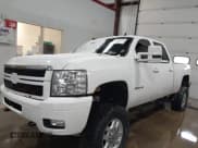 ✅ 2014 Chevrolet Silverado 2500HD LTZ • VIN: 1GC1KYC87EF187580 • Лот: 41524629. Опубликован ранее на IAAI с пробегом Не указан. Бесплатный доступ к архиву аукционных продаж из США и подробный отчёт об истории автомобиля на DreamBid. Изображение 2.