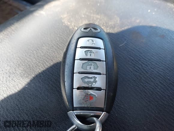 ✅ 2015 Infiniti QX80 Limited • VIN: JN8AZ2NE5F9085551 • Lot: 43430662. Listed on IAAI with 172,417 mi. Free auction sales archive from the USA and detailed vehicle history report at DreamBid. Image 11.