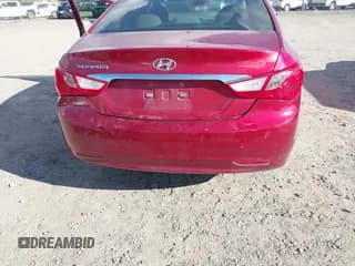 ✅ 2012 Hyundai Sonata GLS • VIN: 5NPEB4AC8CH484099 • Lot: 43523389. Listed on IAAI with 133,471 mi. Free auction sales archive from the USA and detailed vehicle history report at DreamBid. Image 6.