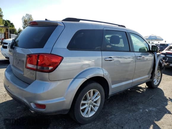 ✅ 2016 Dodge Journey SXT • VIN: 3C4PDCBG2GT157430 • Лот: 83856995. Опубликован ранее на Copart с пробегом Не указан. Бесплатный доступ к архиву аукционных продаж из США и подробный отчёт об истории автомобиля на DreamBid. Изображение 3.