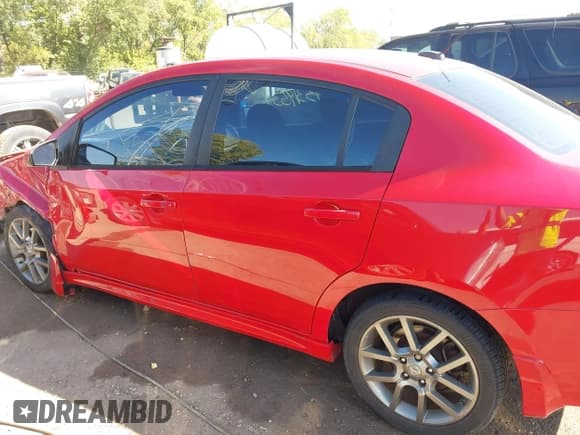 ✅ 2012 Nissan Sentra SE-R • VIN: 3N1BB6AP2CL666756 • Лот: 43319534. Опубликован ранее на IAAI с пробегом 133 681 миль. Бесплатный доступ к архиву аукционных продаж из США и подробный отчёт об истории автомобиля на DreamBid. Изображение 14.