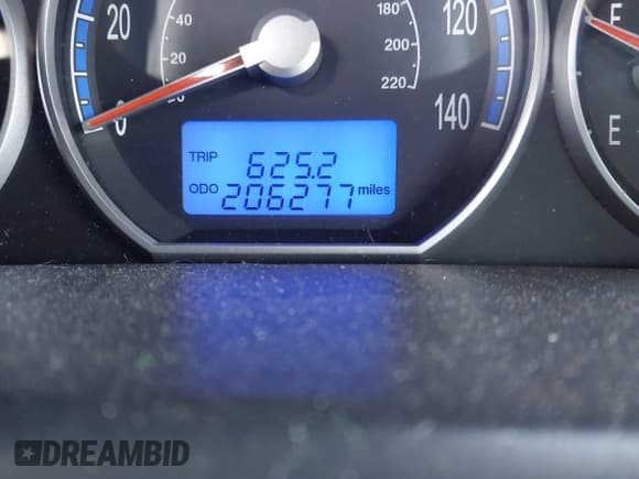 ✅ 2008 Hyundai Santa Fe GLS • VIN: 5NMSG73DX8H154660 • Lot: 43733100. Listed on IAAI with 206,277 mi. Free auction sales archive from the USA and detailed vehicle history report at DreamBid. Image 7.