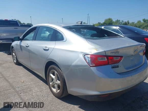 2018 Chevrolet Malibu LS с VIN 1G1ZC5ST1JF195195, выставлен на аукционе IAAI как лот 42979427 с пробегом 120 078 миль миль и . История ставок и продаж доступна на DreamBid. Изображение 3.