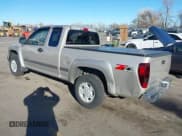 ✅ 2004 Chevrolet Colorado LS Z71 • VIN: 1GCDT196448133938 • Lot: 41647829. Wystawiony na IAAI z przebiegiem 196 530 mil. Bezpłatny archiwum sprzedaży aukcyjnych z USA i szczegółowy raport historii pojazdu na DreamBid. Zdjęcie 3.