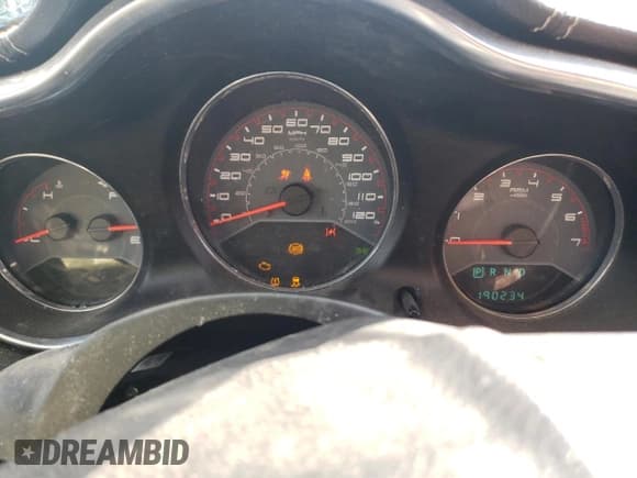 ✅ 2013 Dodge Avenger SE • VIN: 1C3CDZAB3DN564485 • Lot: 68545904. Wystawiony na Copart z przebiegiem 190 234 mil. Bezpłatny archiwum sprzedaży aukcyjnych z USA i szczegółowy raport historii pojazdu na DreamBid. Zdjęcie 9.