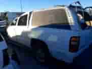 2005 Chevrolet Suburban LT z VIN 3GNEC16Z35G233549, wystawiony jako Copart lot #71860624 z przebiegiem Nie podano mil oraz Nie do naprawy • Non repairable. Historia ofert i sprzedaży dostępna na DreamBid. Obrazek 2.