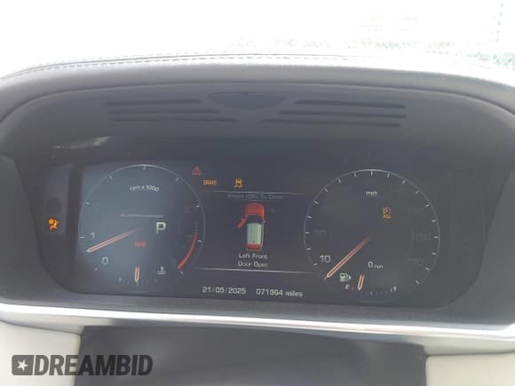 ✅ 2016 Land Rover Range Rover Supercharged • VIN: SALGS2EF6GA254200 • Lot: 42327143. Listed on IAAI with 71,964 mi. Free auction sales archive from the USA and detailed vehicle history report at DreamBid. Image 7.