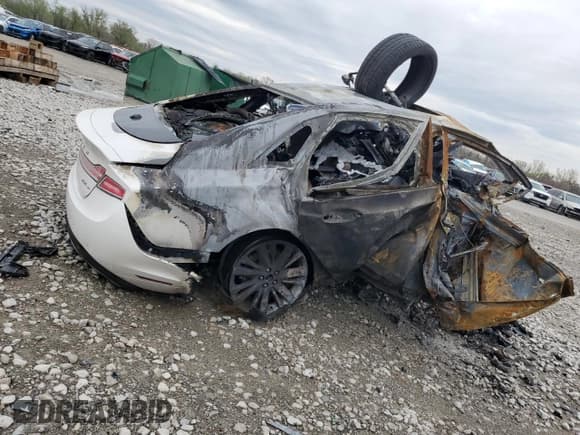 ✅ 2017 Lincoln MKZ Reserve • VIN: 3LN6L5F98HR659763 • Lot: 51602515. Wystawiony na Copart z przebiegiem Nie podano. Bezpłatny archiwum sprzedaży aukcyjnych z USA i szczegółowy raport historii pojazdu na DreamBid. Zdjęcie 3.