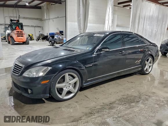 ✅ 2009 Mercedes-Benz S 63 AMG • VIN: WDDNG77X59A241563 • Lot: 94510065. Wystawiony na Copart z przebiegiem 108 885 mil. Bezpłatny archiwum sprzedaży aukcyjnych z USA i szczegółowy raport historii pojazdu na DreamBid. Zdjęcie 1.