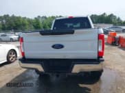 ✅ 2018 Ford F-250 XL • VIN: 1FT7W2BT2JEC44026 • Lot: 42420391. Wystawiony na IAAI z przebiegiem 178 970 mil. Bezpłatny archiwum sprzedaży aukcyjnych z USA i szczegółowy raport historii pojazdu na DreamBid. Zdjęcie 17.
