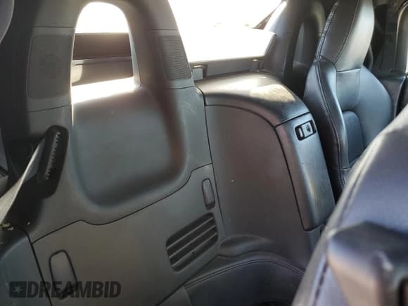 ✅ 2006 Honda S2000 • VIN: JHMAP21426S004642 • Lot: 84075274. Listed on Copart with 176,745 mi. Free auction sales archive from the USA and detailed vehicle history report at DreamBid. Image 10.