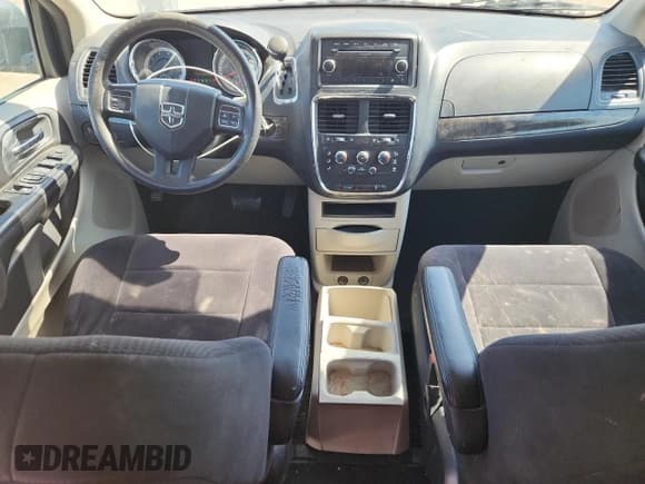 ✅ 2011 Dodge Grand Caravan Mainstreet • VIN: 2D4RN3DG1BR668600 • Lot: 84270575. Listed on Copart with 174,517 mi. Free auction sales archive from the USA and detailed vehicle history report at DreamBid. Image 8.