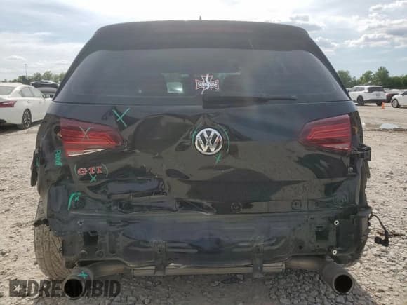 ✅ 2019 Volkswagen Golf GTI S • VIN: 3VW6T7AU0KM017700 • Lot: 66413955. Listed on Copart with 62,133 mi. Free auction sales archive from the USA and detailed vehicle history report at DreamBid. Image 6.