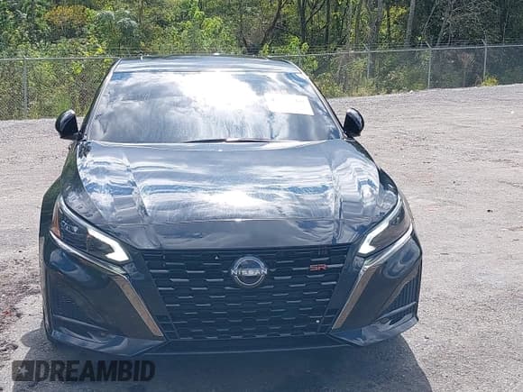 ✅ 2024 Nissan Altima SR • VIN: 1N4BL4CV7RN406426 • Lot: 43332500. Wystawiony na IAAI z przebiegiem 30 937 mil. Bezpłatny archiwum sprzedaży aukcyjnych z USA i szczegółowy raport historii pojazdu na DreamBid. Zdjęcie 13.