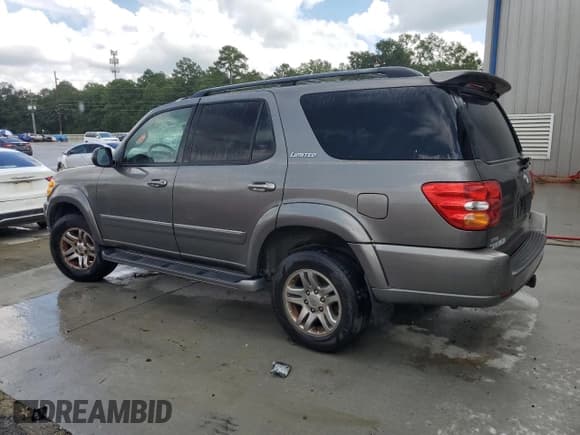 ✅ 2004 Toyota Sequoia Limited • VIN: 5TDZT38A34S231927 • Лот: 67440105. Опубликован ранее на Copart с пробегом Не указан. Бесплатный доступ к архиву аукционных продаж из США и подробный отчёт об истории автомобиля на DreamBid. Изображение 2.