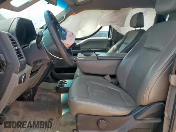 ✅ 2017 Ford F-250 XLT • VIN: 1FT7X2B65HEE06314 • Lot: 68752855. Wystawiony na Copart z przebiegiem 109 740 mil. Bezpłatny archiwum sprzedaży aukcyjnych z USA i szczegółowy raport historii pojazdu na DreamBid. Zdjęcie 7.