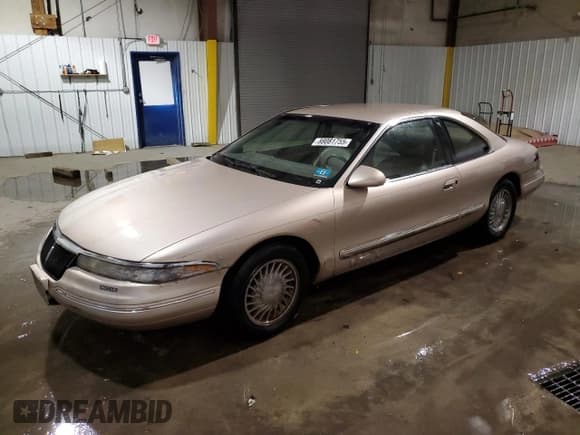 ✅ 1993 Lincoln Mark VIII • VIN: 1LNLM91V6PY732608 • Lot: 88081755. Wystawiony na Copart z przebiegiem 93 958 mil. Bezpłatny archiwum sprzedaży aukcyjnych z USA i szczegółowy raport historii pojazdu na DreamBid. Zdjęcie 1.