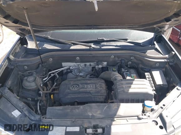 ✅ 2018 Volkswagen Atlas SE • VIN: 1V2CP2CAXJC597262 • Lot: 41998382. Listed on IAAI with 153,666 mi. Free auction sales archive from the USA and detailed vehicle history report at DreamBid. Image 10.