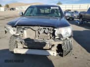 ✅ 2015 Toyota Tacoma • VIN: 3TMLU4EN3FM165978 • Lot: 49920255. Wystawiony na Copart z przebiegiem 134 974 mil. Bezpłatny archiwum sprzedaży aukcyjnych z USA i szczegółowy raport historii pojazdu na DreamBid. Zdjęcie 5.