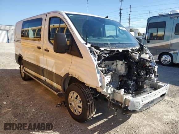 ✅ 2024 Ford Transit Cargo • VIN: 1FTBR1Y80RKA59940 • Lot: 85955585. Listed on Copart with Not provided. Free auction sales archive from the USA and detailed vehicle history report at DreamBid. Image 4.