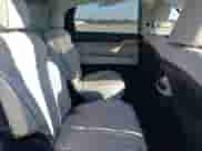 2022 Hyundai Palisade Calligraphy z VIN KM8R74HE0NU401635, wystawiony jako IAAI lot #43248516 z przebiegiem 18 784 mil mil oraz . Historia ofert i sprzedaży dostępna na DreamBid. Obrazek 8.