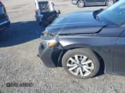 ✅ 2025 Honda Civic LX • VIN: 2HGFE2F21SH506677 • Lot: 43492570. Listed on IAAI with 49,571 mi. Free auction sales archive from the USA and detailed vehicle history report at DreamBid. Image 6.