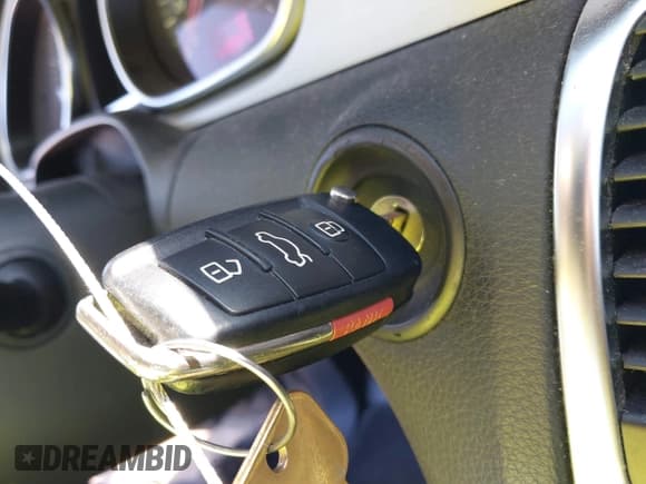 ✅ 2008 Audi Q7 Premium • VIN: WA1EV74L88D040698 • Lot: 41824944. Wystawiony na IAAI z przebiegiem 229 275 mil. Bezpłatny archiwum sprzedaży aukcyjnych z USA i szczegółowy raport historii pojazdu na DreamBid. Zdjęcie 11.