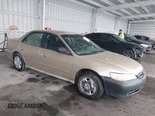 2002 Honda Accord EX с VIN 1HGCG165X2A005805, выставлен на аукционе IAAI как лот 42927391 с пробегом 145 282 миль миль и . История ставок и продаж доступна на DreamBid. Изображение 1.