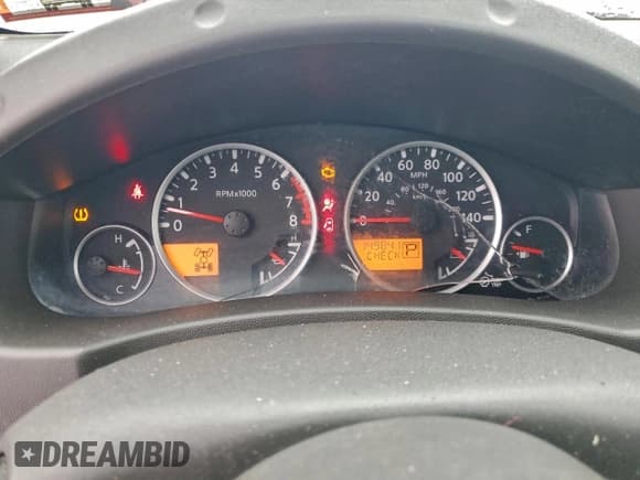 ✅ 2012 Nissan Pathfinder S • VIN: 5N1AR1NBXCC609038 • Lot: 93941915. Wystawiony na Copart z przebiegiem 149 841 mil. Bezpłatny archiwum sprzedaży aukcyjnych z USA i szczegółowy raport historii pojazdu na DreamBid. Zdjęcie 9.