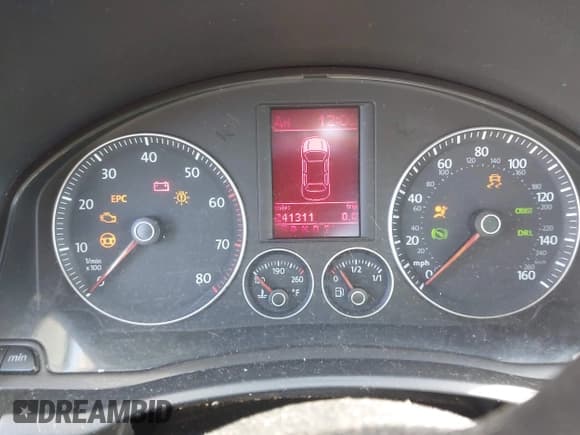 ✅ 2005 Volkswagen Jetta 2.5L • VIN: 3VWDG71K65M601436 • Lot: 42653875. Wystawiony na IAAI z przebiegiem 241 311 mil. Bezpłatny archiwum sprzedaży aukcyjnych z USA i szczegółowy raport historii pojazdu na DreamBid. Zdjęcie 7.