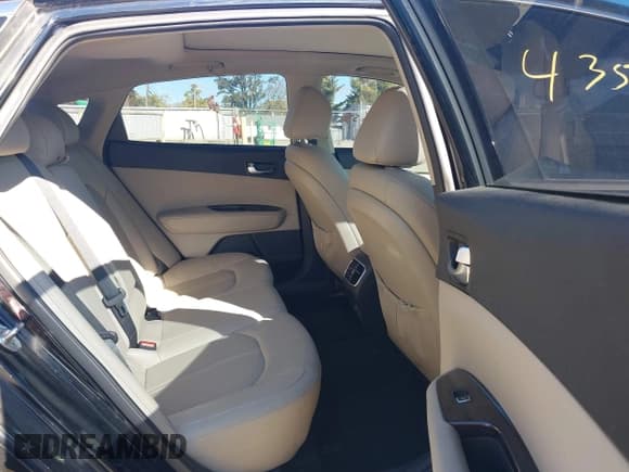 ✅ 2018 Kia Optima EX • VIN: 5XXGU4L3XJG234310 • Lot: 43517652. Listed on IAAI with 52,667 mi. Free auction sales archive from the USA and detailed vehicle history report at DreamBid. Image 8.