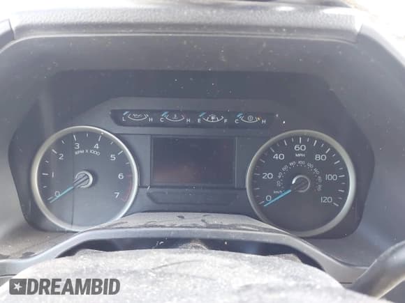 ✅ 2015 Ford F-150 XLT • VIN: 1FTFX1EFXFKD97299 • Lot: 43019579. Listed on IAAI with 195,118 mi. Free auction sales archive from the USA and detailed vehicle history report at DreamBid. Image 7.