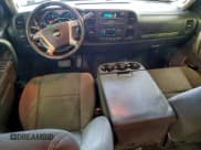 ✅ 2012 Chevrolet Silverado 2500HD LT • VIN: 1GC1KXCGXCF115514 • Лот: 94944095. Опубликован ранее на Copart с пробегом 106 731 миль. Бесплатный доступ к архиву аукционных продаж из США и подробный отчёт об истории автомобиля на DreamBid. Изображение 8.