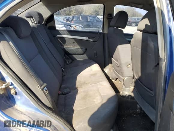 2011 Chevrolet Aveo 1LT with VIN KL1TD5DE2BB140604, listed as a Copart auction lot 81261594 with 211,137 mi miles and Clean title. Bid and sale history available at DreamBid. Image 10.