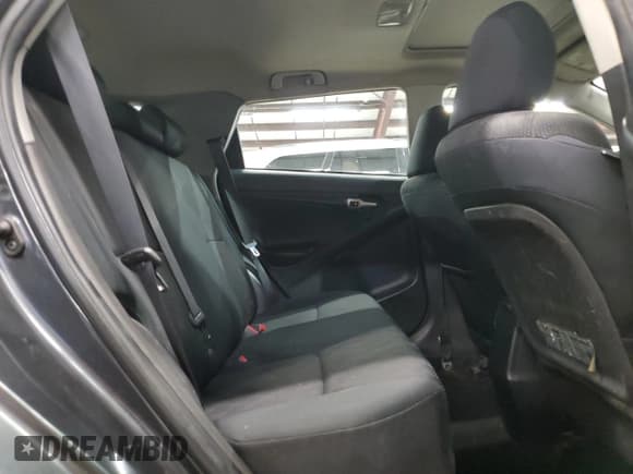 ✅ 2010 Toyota Matrix S • VIN: 2T1KE4EE3AC038996 • Lot: 91610935. Wystawiony na Copart z przebiegiem 164 596 mil. Bezpłatny archiwum sprzedaży aukcyjnych z USA i szczegółowy raport historii pojazdu na DreamBid. Zdjęcie 10.