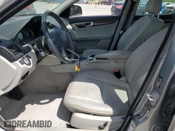 ✅ 2009 Mercedes-Benz C 300 Sport • VIN: WDDGF54X89R044957 • Lot: 56014255. Listed on Copart with 65,684 mi. Free auction sales archive from the USA and detailed vehicle history report at DreamBid. Image 7.