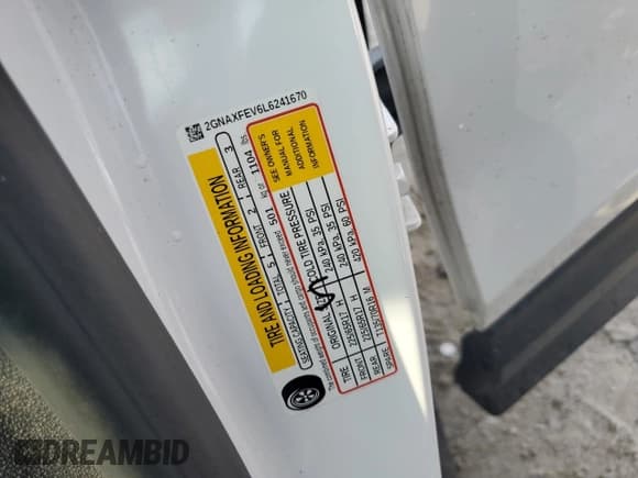 ✅ 2020 Chevrolet Equinox LS • VIN: 2GNAXFEV6L6241670 • Лот: 81007455. Опубликован ранее на Copart с пробегом 152 161 миль. Бесплатный доступ к архиву аукционных продаж из США и подробный отчёт об истории автомобиля на DreamBid. Изображение 13.