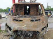 ✅ 2019 Ford Transit • VIN: 1FTYR2YM0KKA02429 • Lot: 42785960. Wystawiony na IAAI z przebiegiem Nie podano. Bezpłatny archiwum sprzedaży aukcyjnych z USA i szczegółowy raport historii pojazdu na DreamBid. Zdjęcie 6.