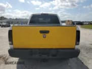 ✅ 2004 Dodge 2500 ST • VIN: 3D7KA28D94G272417 • Lot: 45111735. Wystawiony na Copart z przebiegiem 160 961 mil. Bezpłatny archiwum sprzedaży aukcyjnych z USA i szczegółowy raport historii pojazdu na DreamBid. Zdjęcie 6.