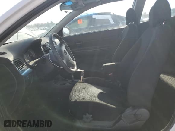 ✅ 2009 Hyundai Accent L • VIN: KMHCN35C79U129681 • Лот: 88774595. Опубликован ранее на Copart с пробегом 202 956 миль. Бесплатный доступ к архиву аукционных продаж из США и подробный отчёт об истории автомобиля на DreamBid. Изображение 7.