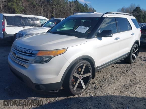 ✅ 2014 Ford Explorer XLT • VIN: 1FM5K8D8XEGA67150 • Lot: 41731862. Wystawiony na IAAI z przebiegiem 246 182 mil. Bezpłatny archiwum sprzedaży aukcyjnych z USA i szczegółowy raport historii pojazdu na DreamBid. Zdjęcie 2.