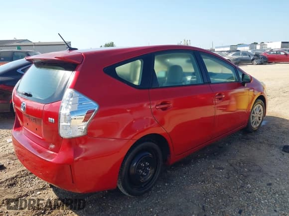 ✅ 2014 Toyota Prius Two • VIN: JTDZN3EU1E3299204 • Лот: 43160963. Опубликован ранее на IAAI с пробегом 258 821 миль. Бесплатный доступ к архиву аукционных продаж из США и подробный отчёт об истории автомобиля на DreamBid. Изображение 4.
