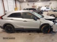 ✅ 2022 Mitsubishi Eclipse Cross LE • VIN: JA4ASVAA7NZ054234 • Лот: 42325344. Опубликован ранее на IAAI с пробегом 36 118 миль. Бесплатный доступ к архиву аукционных продаж из США и подробный отчёт об истории автомобиля на DreamBid. Изображение 12.