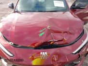 ✅ 2025 Buick Envista Sport Touring • VIN: KL47LBEP3SB147261 • Lot: 43550658. Wystawiony na IAAI z przebiegiem 7 995 mil. Bezpłatny archiwum sprzedaży aukcyjnych z USA i szczegółowy raport historii pojazdu na DreamBid. Zdjęcie 10.