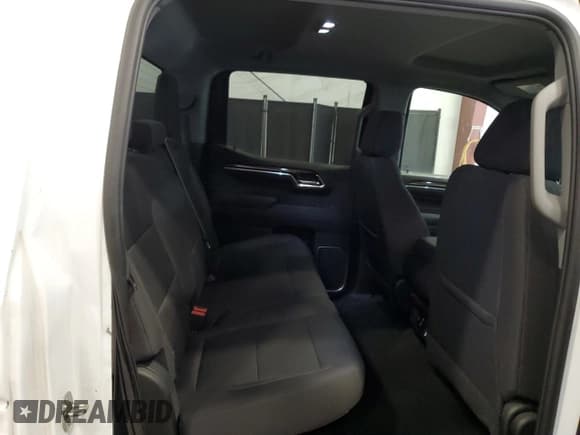 ✅ 2022 GMC Sierra 1500 SLE • VIN: 3GTUUBED6NG612641 • Лот: 53081395. Опубликован ранее на Copart с пробегом 53 230 миль. Бесплатный доступ к архиву аукционных продаж из США и подробный отчёт об истории автомобиля на DreamBid. Изображение 10.