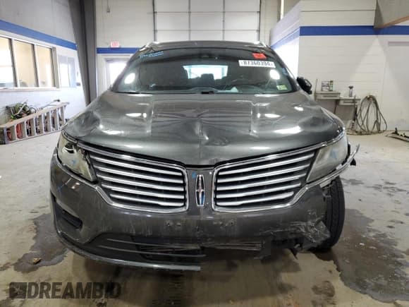 ✅ 2017 Lincoln MKC Reserve • VIN: 5LMCJ3D93HUL03680 • Lot: 87360394. Wystawiony na Copart z przebiegiem 66 428 mil. Bezpłatny archiwum sprzedaży aukcyjnych z USA i szczegółowy raport historii pojazdu na DreamBid. Zdjęcie 5.