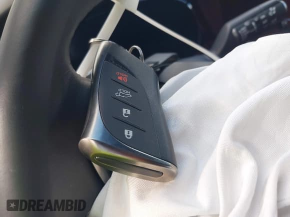 ✅ 2025 Lexus NX 350 Luxury • VIN: 2T2HGCEZ5SC080407 • Лот: 43490175. Опубликован ранее на IAAI с пробегом 6 860 миль. Бесплатный доступ к архиву аукционных продаж из США и подробный отчёт об истории автомобиля на DreamBid. Изображение 11.